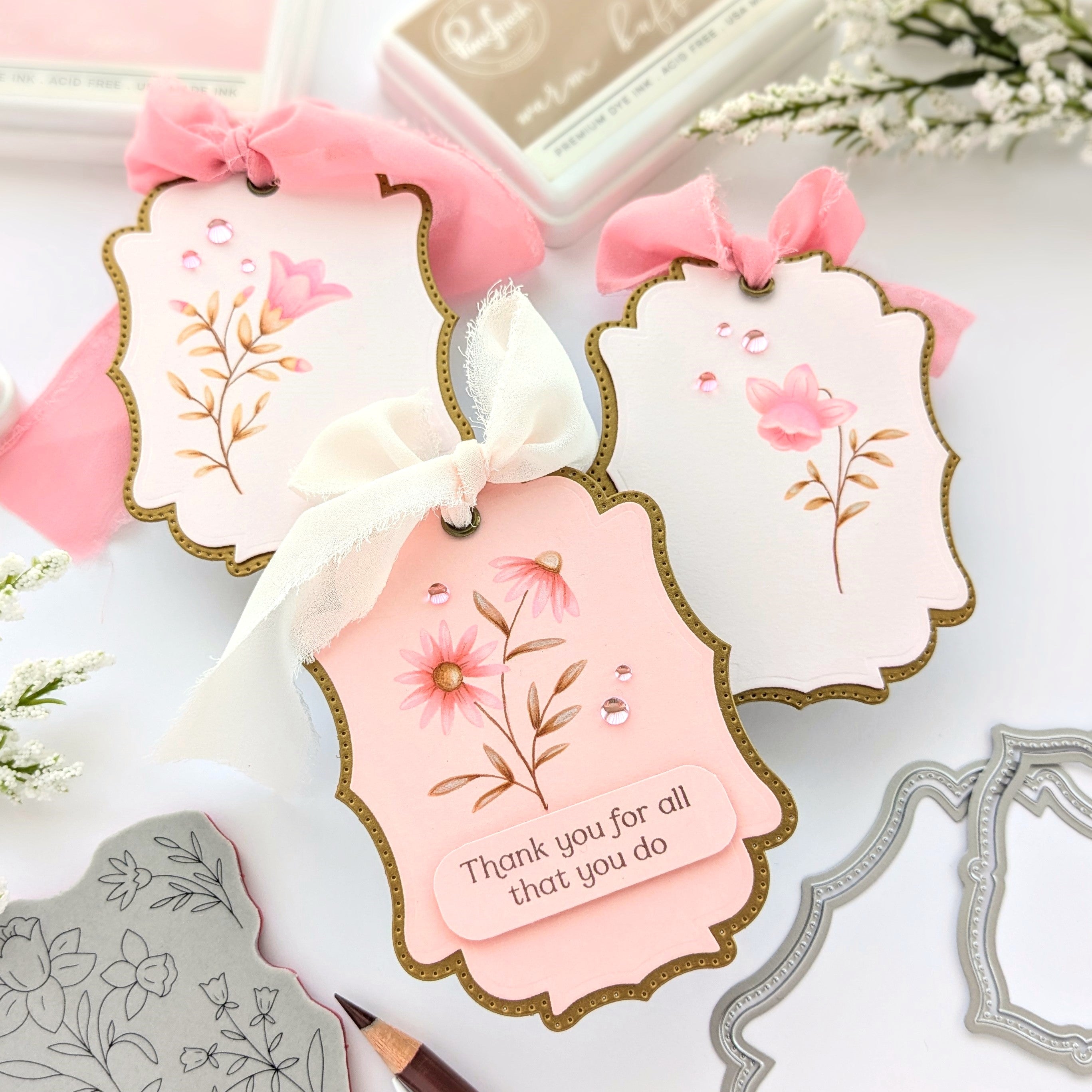 Pinkfresh Studio - Dies - Dotted Fancy Frames – ScrapbookPal