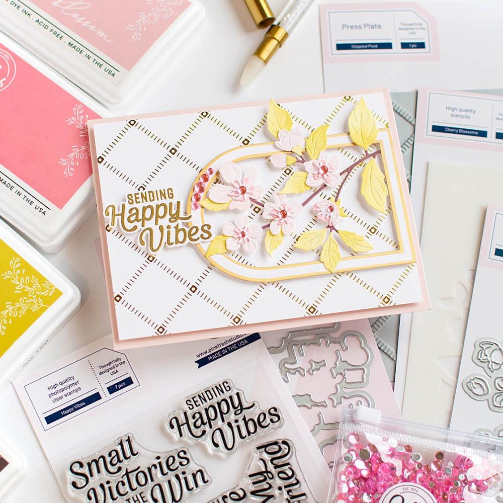Pinkfresh Studio - Press Plates - Stippled Plaid-ScrapbookPal