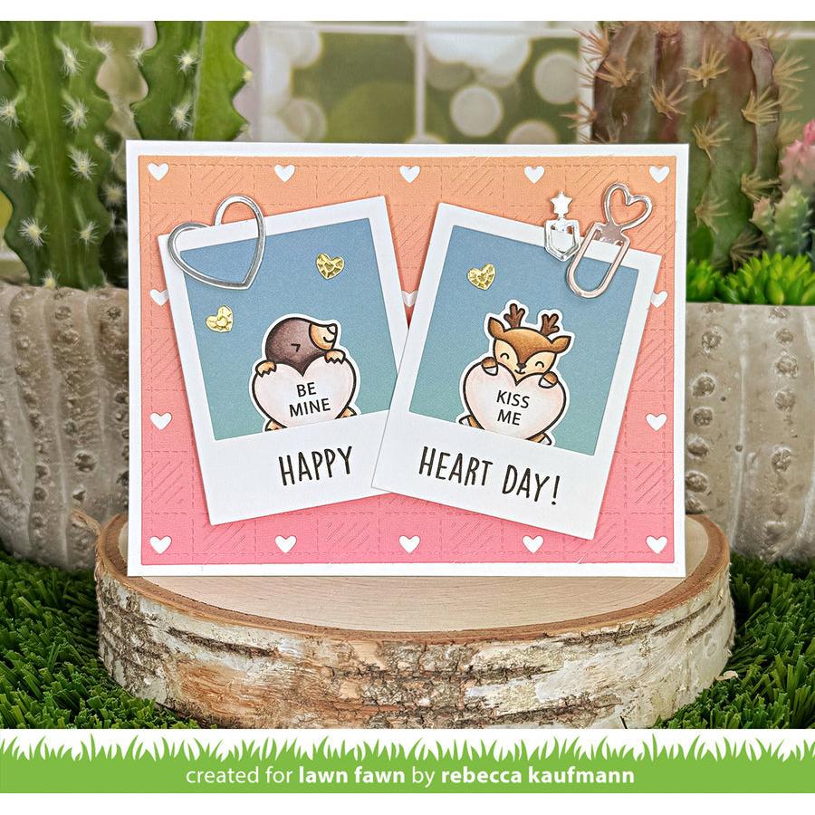 Lawn Fawn - Lawn Cuts - Checkered Hearts Backdrop: Landscape-ScrapbookPal