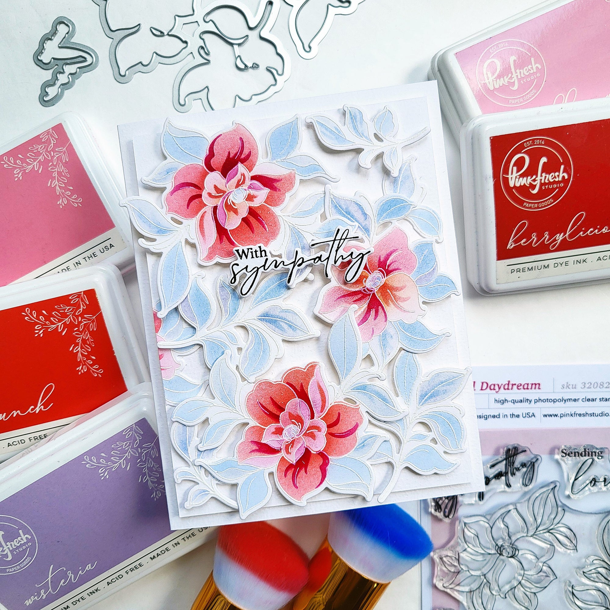 Pinkfresh Studio - Clear Stamps - Floral Daydream-ScrapbookPal