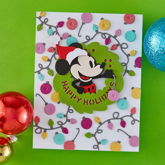 Spellbinders - Say Cheese Classic Mouse Christmas Collection - Dies - Classic Mouse Holiday Wreath-ScrapbookPal