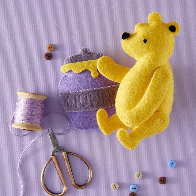 Spellbinders - Stitched Classic Pooh Collection - Dies - Stitched Classic Pooh-ScrapbookPal