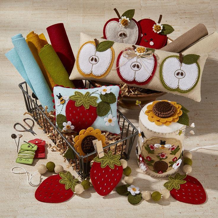 Spellbinders - Summer Felt Stitch &amp; Create Collection - Dies - Felt Cheeky Apple-ScrapbookPal